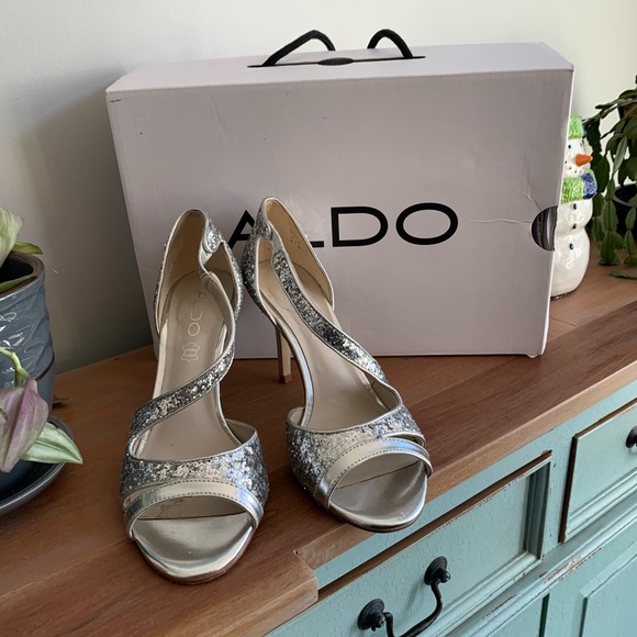 Aldo Sparkly Heals - Picture 3 of 6